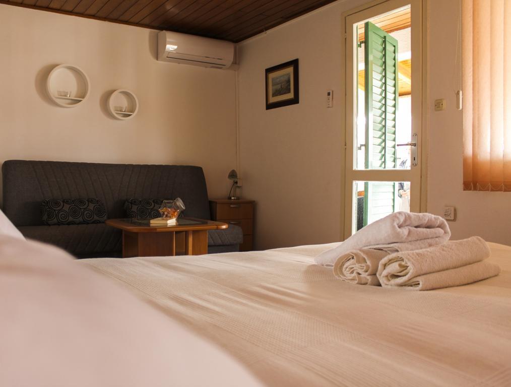 Roko Apartments Biograd Na Moru Extérieur photo